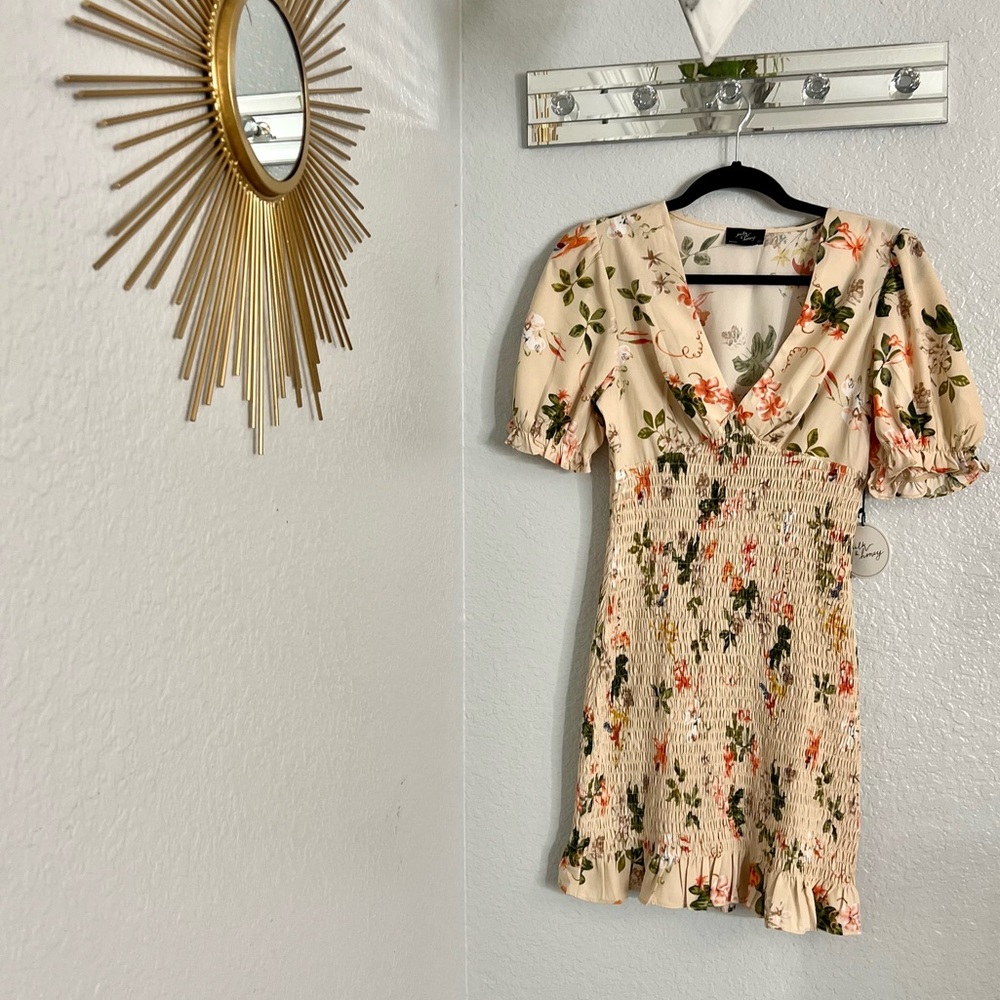 White Floral Mini Scrunch Dress by Milk & Honey